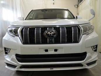 NEWトヨタ・プラド / プレミアムコーティング①。