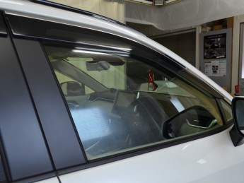 NEW RAV4 / アルティメットコーティング④。