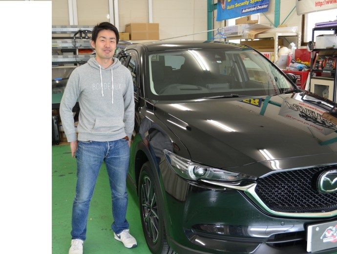 新車のアテンザワゴンにガラスコーティング