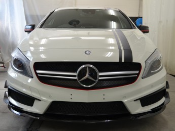 ベンツA・AMG/ULTIMATEコーティング!!①