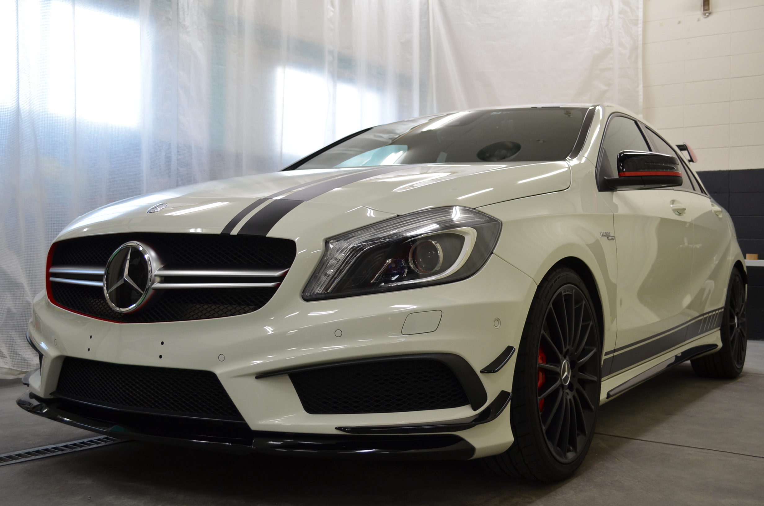 ベンツA45・AMG / ULTIMATEコーティング①。