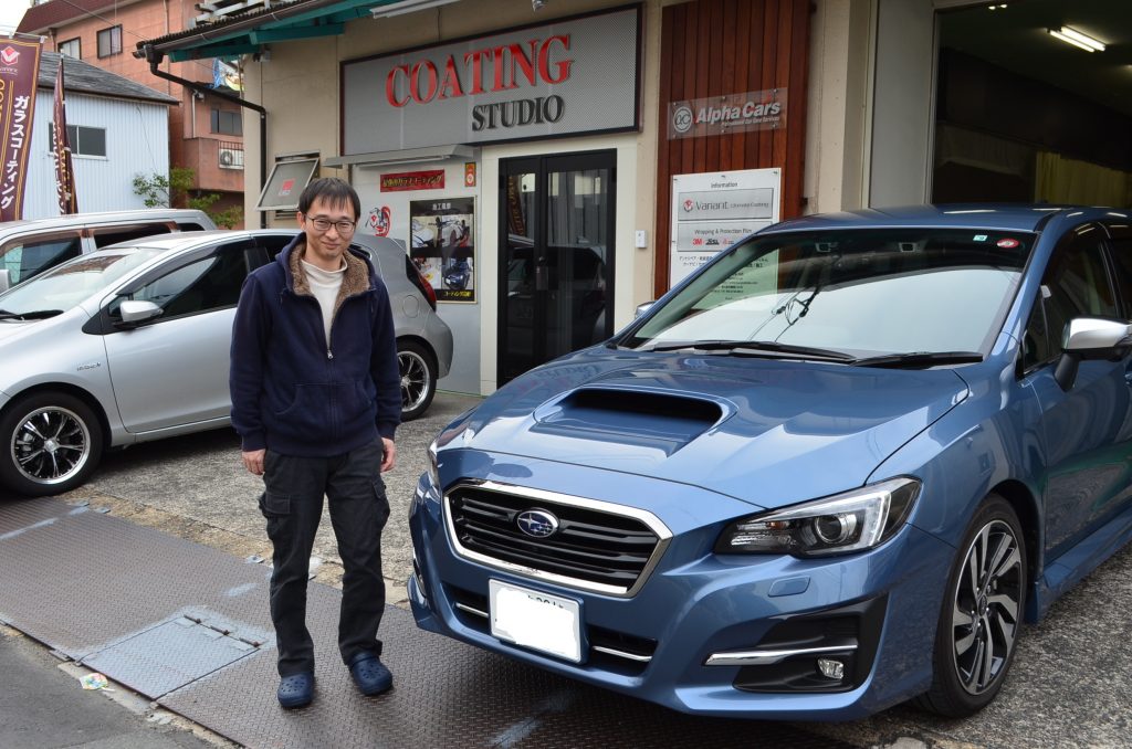 スバル　LEVORG